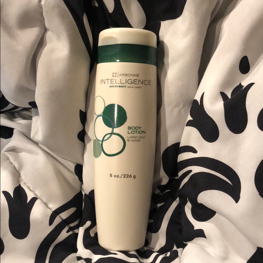 Arbonne Intelligence Body Lotion 8 Oz